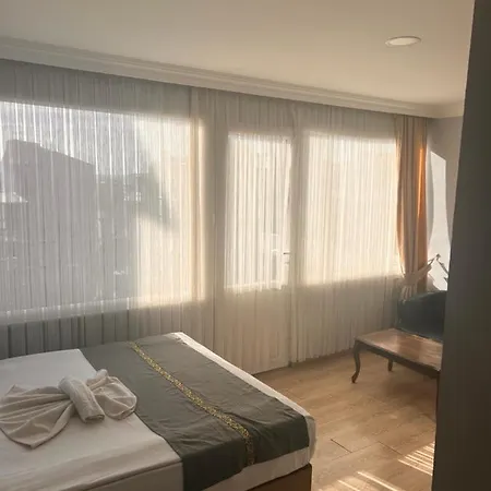 Hotel Sami *